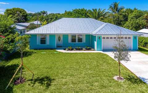 10600 SE Gomez Avenue, Hobe Sound, FL 33455