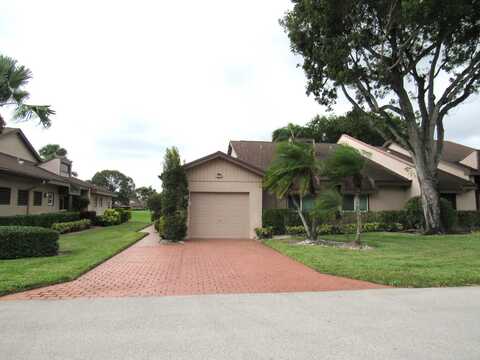 4729 Fountains Drive S, Lake Worth, FL 33467