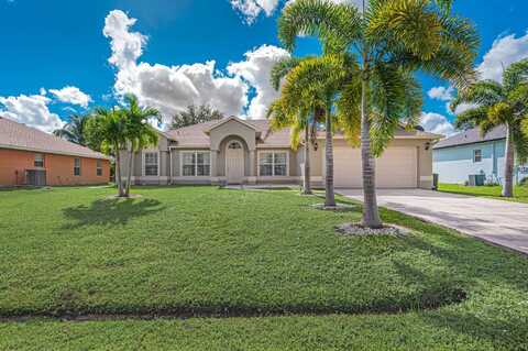 1450 SW Leisure Lane, Port Saint Lucie, FL 34953