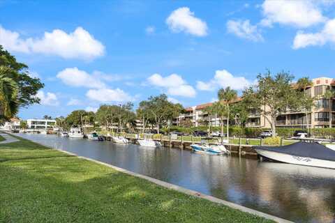 769 Jeffery Street, Boca Raton, FL 33487