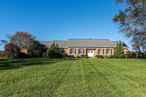 28 WINDERMERE DR, WAYNESBORO, VA 22980