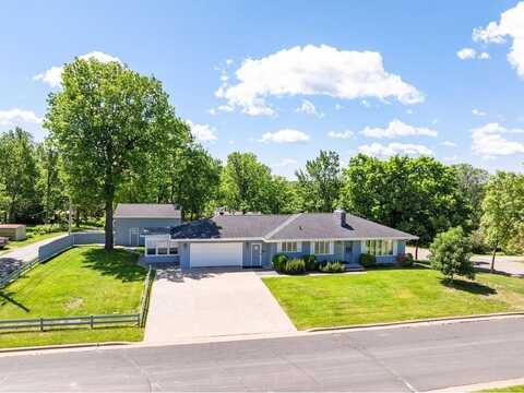 602 NE 7th Street, Grand Rapids, MN 55744