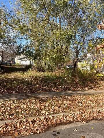 2512 13th Avenue S, Minneapolis, MN 55404