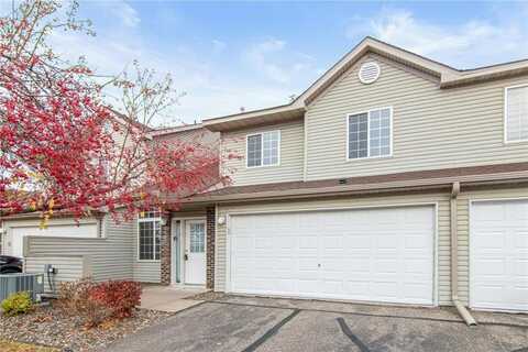 2432 Oakridge Circle, Hudson, WI 54016