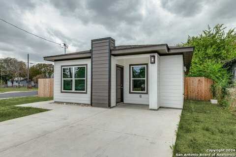 823 SW 24th St, San Antonio, TX 78207