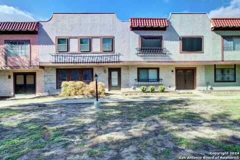 6810 CROWN RDG, San Antonio, TX 78239