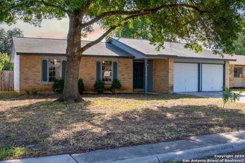 9354 cliff way, San Antonio, TX 78250