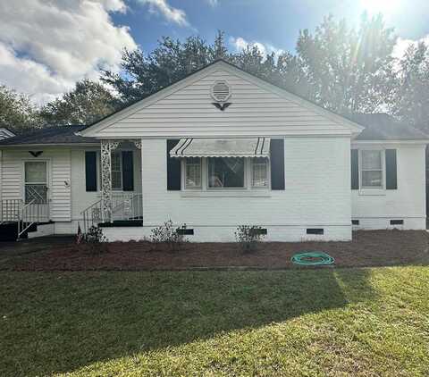 40 Wilson St, Sumter, SC 29150