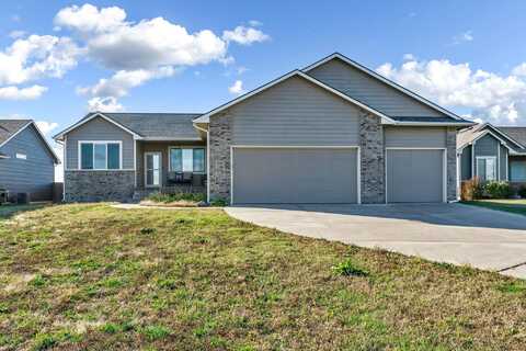 1149 E Red River Cir, Clearwater, KS 67026