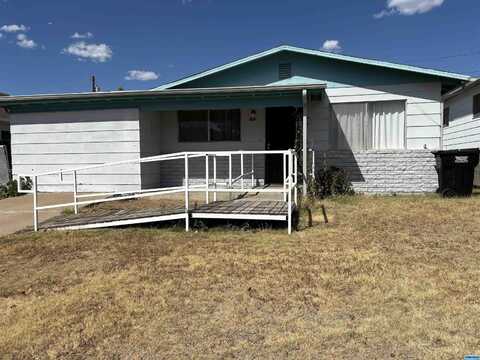 702 Fahey Street, Bayard, NM 88023