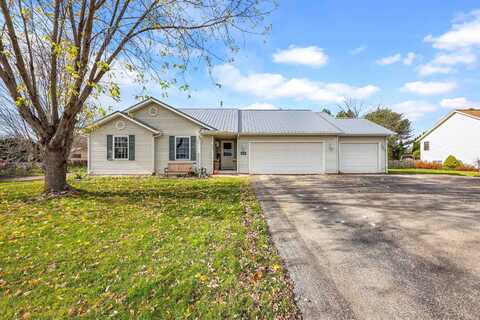 301 Comfortcove Street, Orfordville, WI 53576