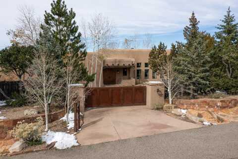 1123 Piedra Rondo, Santa Fe, NM 87501