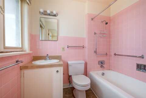 112 A&b Camino Mattias, Santa Fe, NM 87501