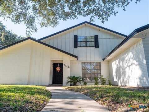 205 Magdalena Drive, Victoria, TX 77904