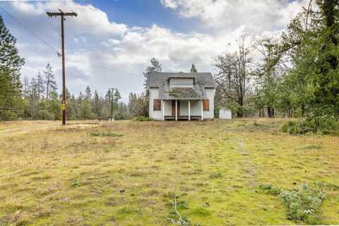 33105 Redwood Highway, Cave Junction, OR 97523