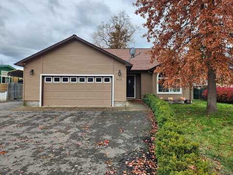 815 Redwood Avenue, Butte Falls, OR 97522