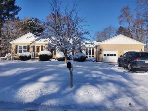 44 Sykes Road, Seekonk, MA 02771