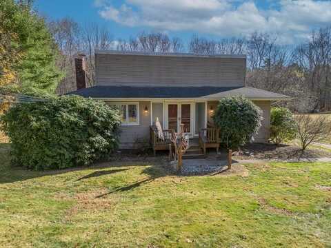 636 Franklin Road, Coventry, RI 02816