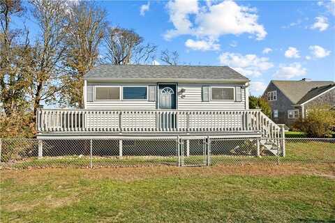 56 Grace Street, Tiverton, RI 02878