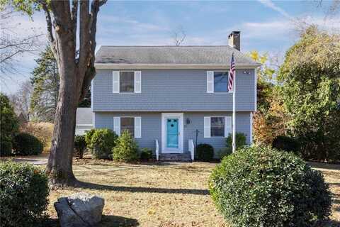 35 Bayview Road, Charlestown, RI 02813