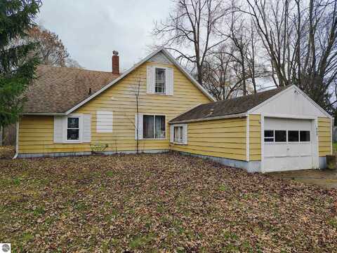 507 Deer ST W Deer Avenue, Gladwin, MI 48624