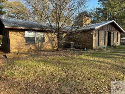 104 E 7th, Ashdown, AR 71822