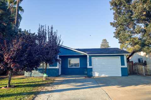 372 W Washington Avenue, Earlimart, CA 93219