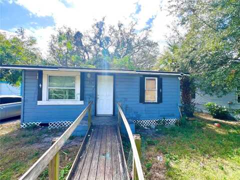 30 E ELLA J GILMORE STREET, APOPKA, FL 32703