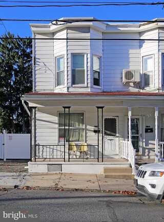 1734 W NORWEGIAN STREET, POTTSVILLE, PA 17901