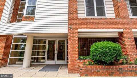 301 S REYNOLDS STREET, ALEXANDRIA, VA 22304