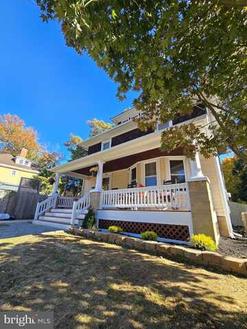 105 W CHESTNUT STREET, BORDENTOWN, NJ 08505