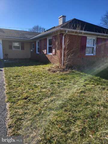 32 MIDFIELD LANE, WILLINGBORO, NJ 08046