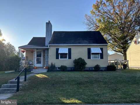 226 W VINE STREET, FLEETWOOD, PA 19522