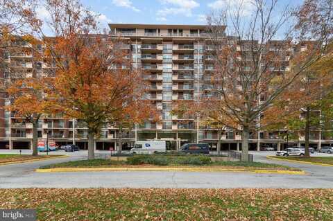 1300 ARMY NAVY DRIVE, ARLINGTON, VA 22202