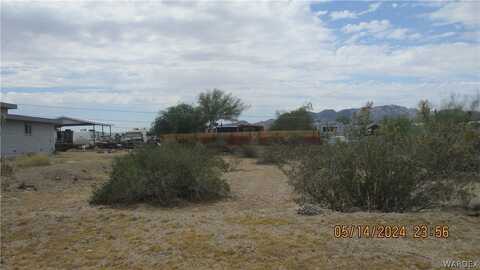 4544 E Park Drive, Topock, AZ 86436