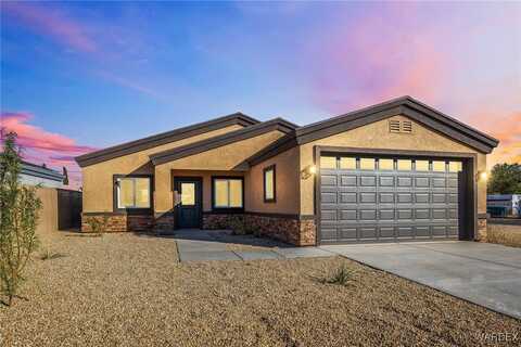 7110 E Alvarado Drive, Kingman, AZ 86401