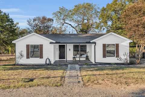 211 W Stegall Drive, Robinson, TX 76706