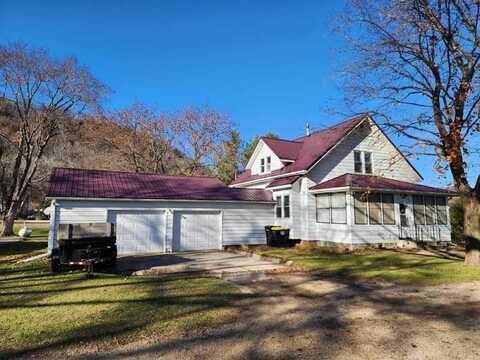 475 SW Main Street, New Albin, IA 52160