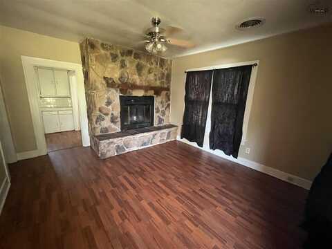 3012 MIAMI AVENUE, Wichita Falls, TX 76306