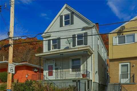 828 Ridge Ave, Stowe, PA 15136