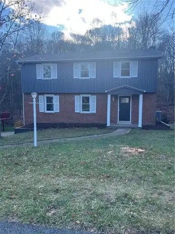 634 Stamford Dr, Hempfield Twp - WML, PA 15601