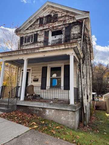 3505 Chartiers Ave, McKees Rocks, PA 15204