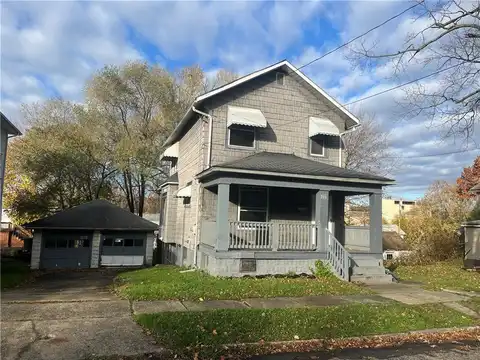 233 2nd Ave, Sharon, PA 16146