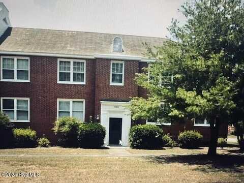 2940 Oleander Drive, Wilmington, NC 28403