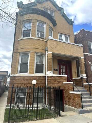 2706 S Kolin Avenue, Chicago, IL 60623