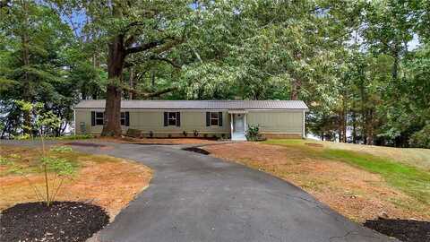 1001 Prater Lane, Townville, SC 29689