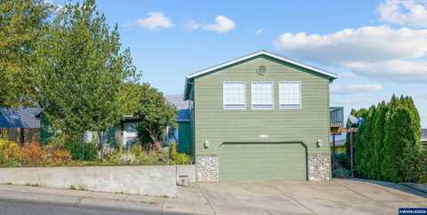 2133 Western Heights Ct NW, Salem, OR 97304