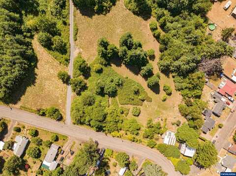 220 21st (Next To) Lot 3903 Av, Sweet Home, OR 97386