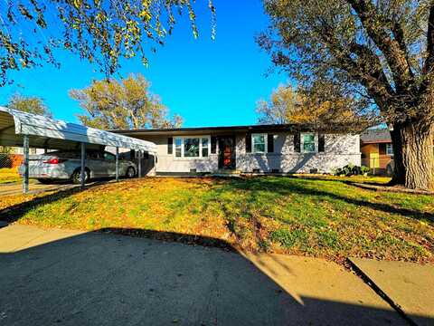 2113 Indiana Drive, Perryton, TX 79070