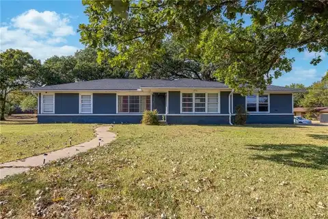 520 Avondale Avenue, Bryan, TX 77802